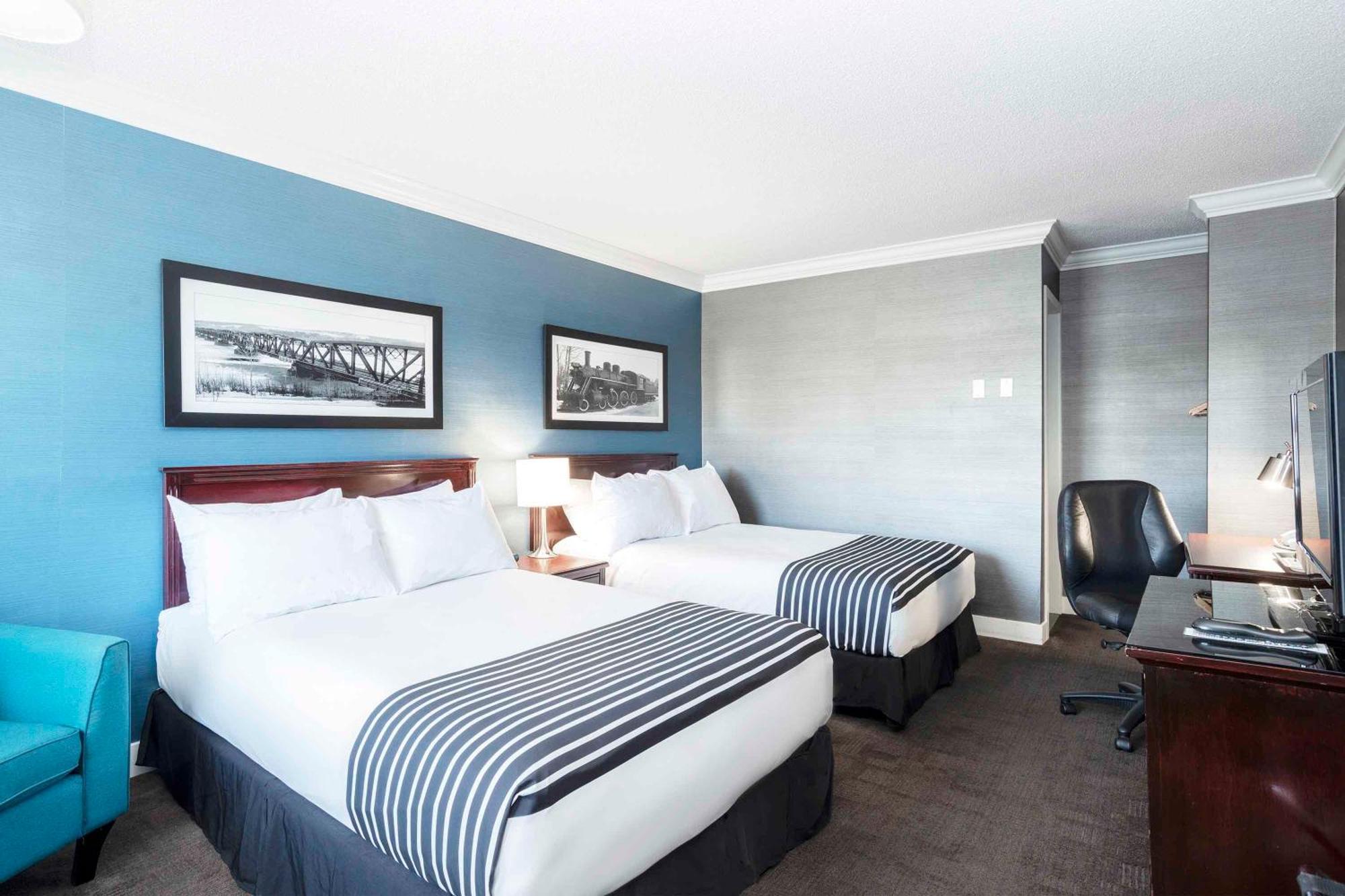 Sandman Hotel & Suites Prince George Exterior photo
